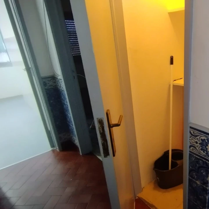 Apartamento T2 para Arrendamento em Falagueira-Venda Nova Foto 7