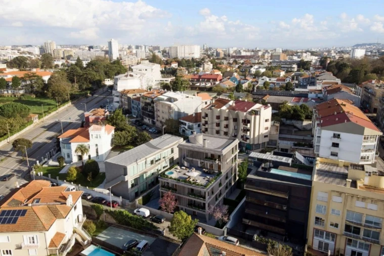 Apartamento T3 para Venda em Lordelo do Ouro e Massarelos Foto 2