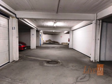 Garagem para Arrendamento em Ericeira