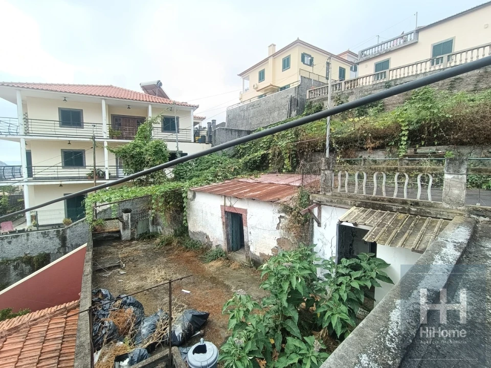 Moradia T2 para Venda em Santo Antonio Foto 2