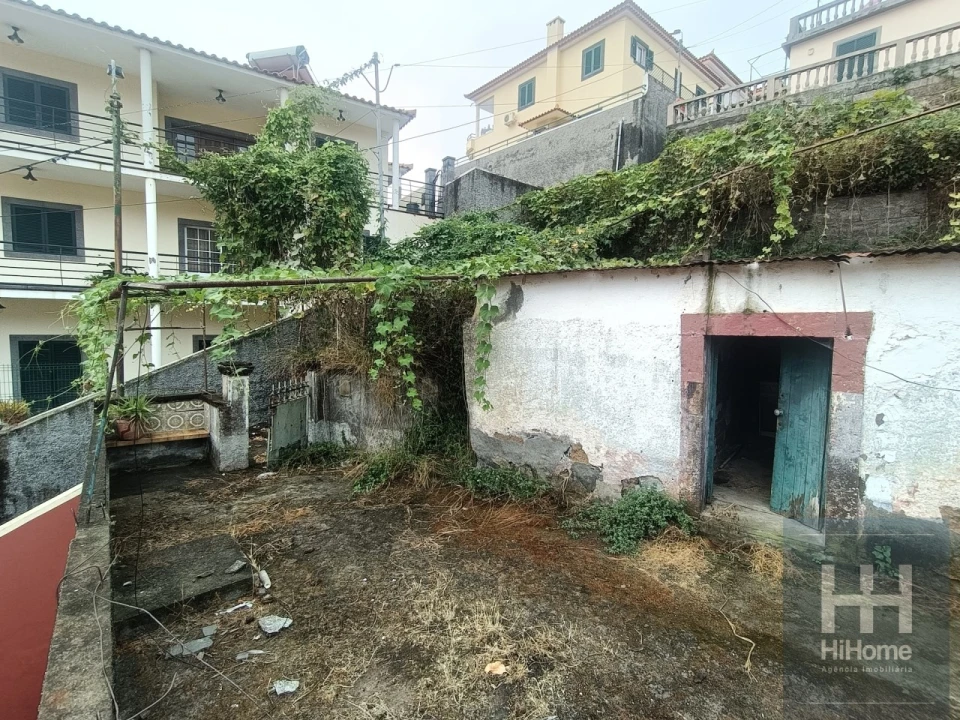 Moradia T2 para Venda em Santo Antonio Foto 16