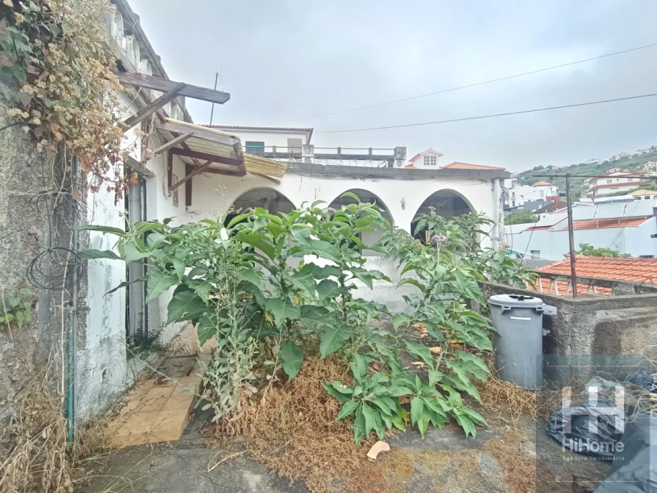 Moradia T2 para Venda em Santo Antonio Foto 38