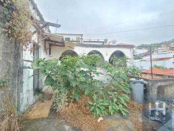 Moradia T2 para Venda em Santo Antonio