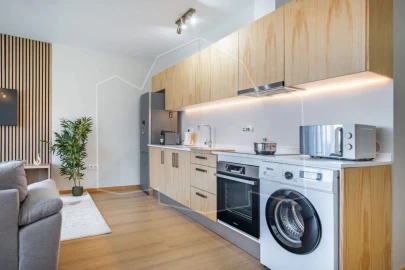 Apartamento T1 para Venda em Santa Cruz
