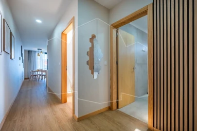 Apartamento T1 para Venda em Santa Cruz