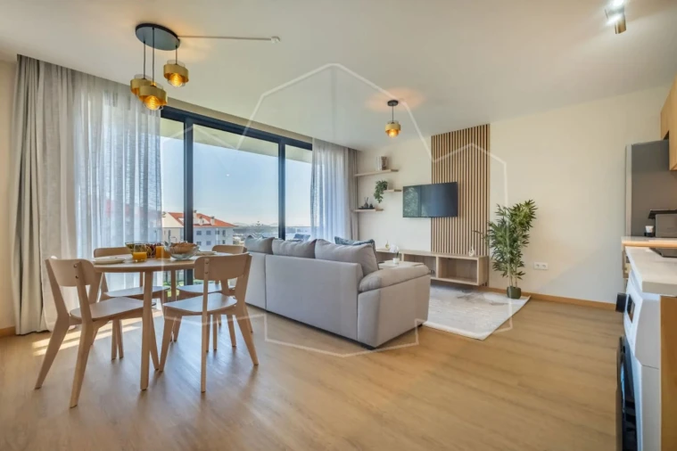 Apartamento T1 para Venda em Santa Cruz Foto 2