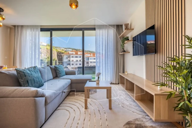 Apartamento T1 para Venda em Santa Cruz Foto 3