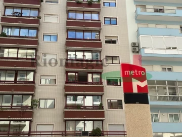 Apartamento T3 para Venda em São Domingos de Benfica
