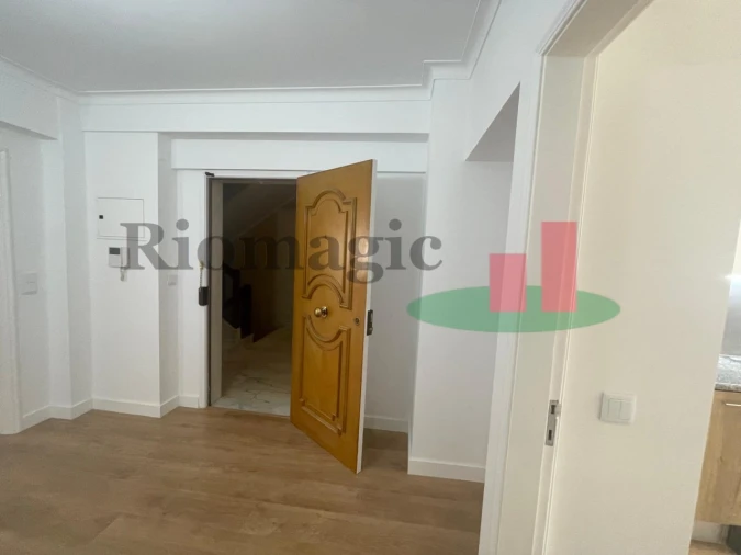 Apartamento T3 para Venda em São Domingos de Benfica Foto 29