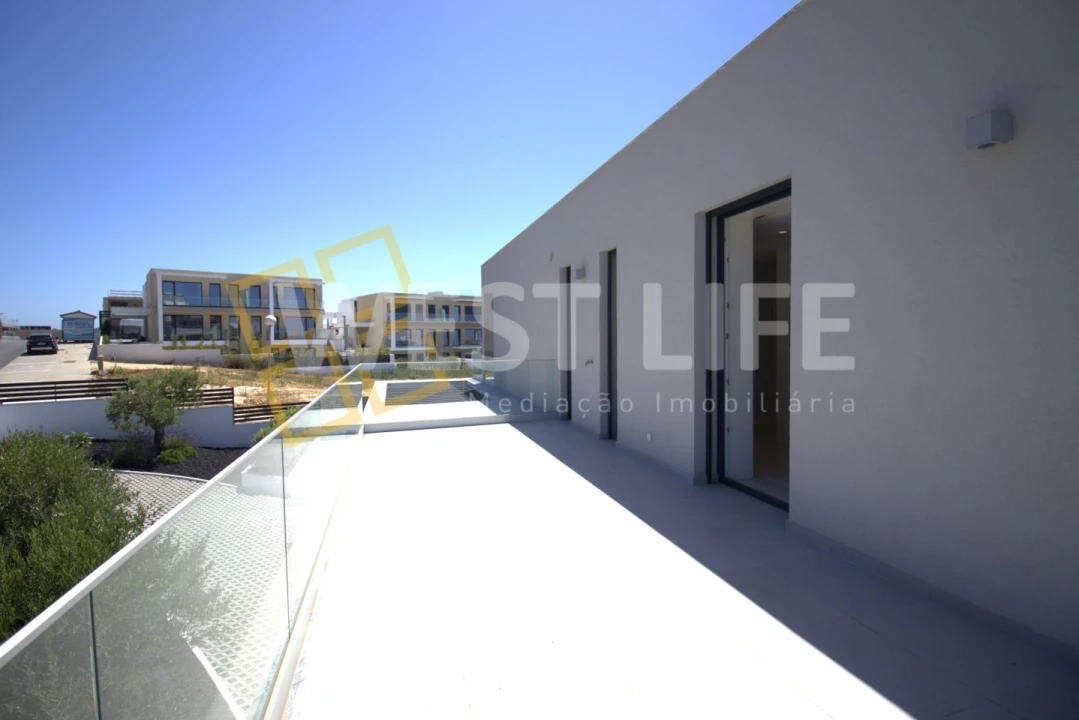 Moradia T4 para Venda em Ericeira Foto 31