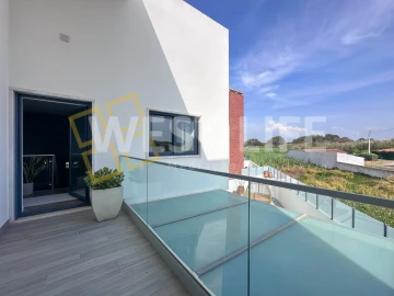 Moradia T3 para Venda em Silveira