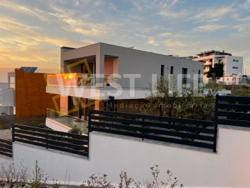 Moradia T4 para Venda em Ericeira