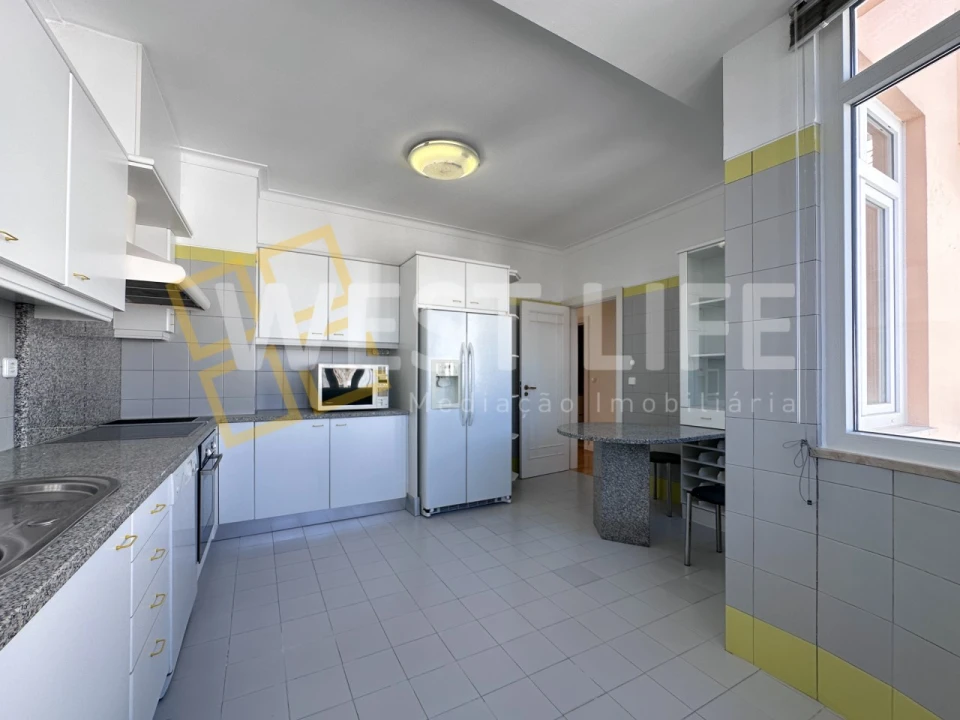Apartamento T4 para Venda em Santa Maria, São Pedro e Matacães Foto 12