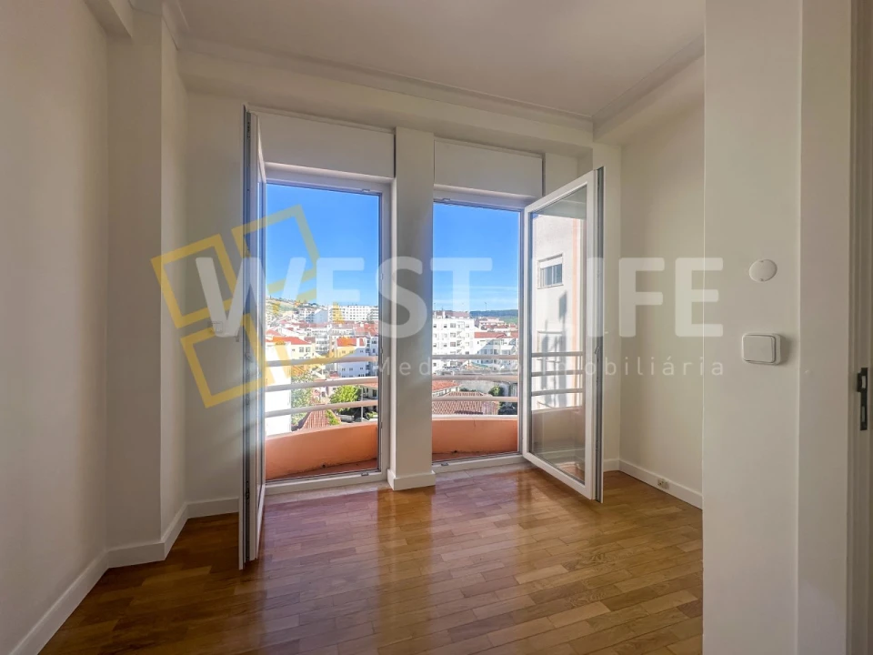 Apartamento T4 para Venda em Santa Maria, São Pedro e Matacães Foto 15