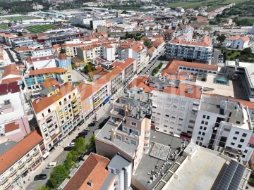 Apartamento T4 para Venda em Santa Maria, São Pedro e Matacães