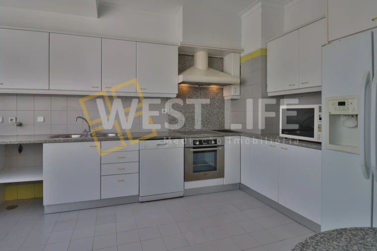 Apartamento T4 para Venda em Santa Maria, São Pedro e Matacães Foto 9