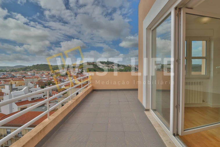 Apartamento T4 para Venda em Santa Maria, São Pedro e Matacães Foto 2