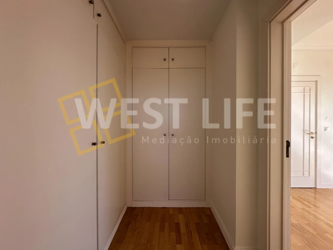 Apartamento T4 para Venda em Santa Maria, São Pedro e Matacães Foto 11