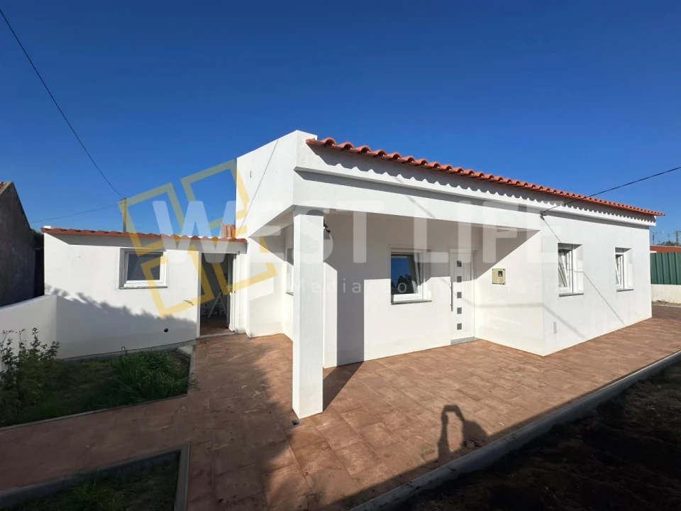 Moradia T2 para Venda em Silveira Foto 1