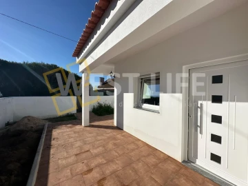 Moradia T2 para Venda em Silveira