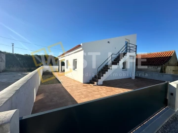 Moradia T2 para Venda em Silveira