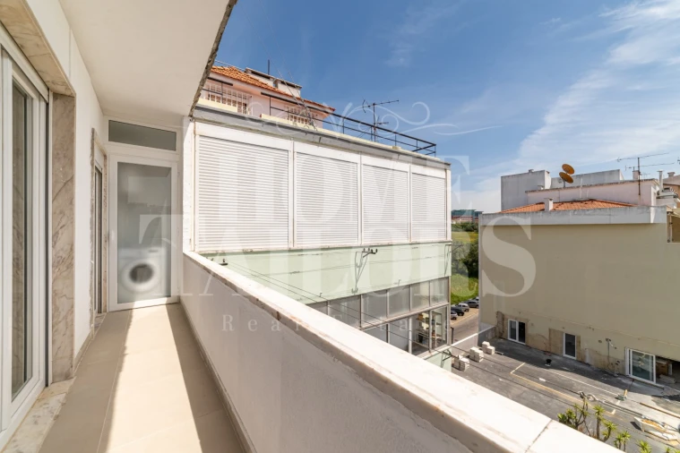 Apartamento T3 para Venda em Benfica Foto 6