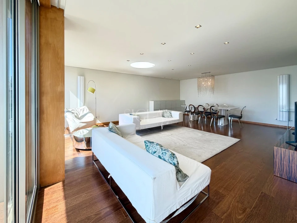 Apartamento T3 para Venda em Canidelo Foto 10