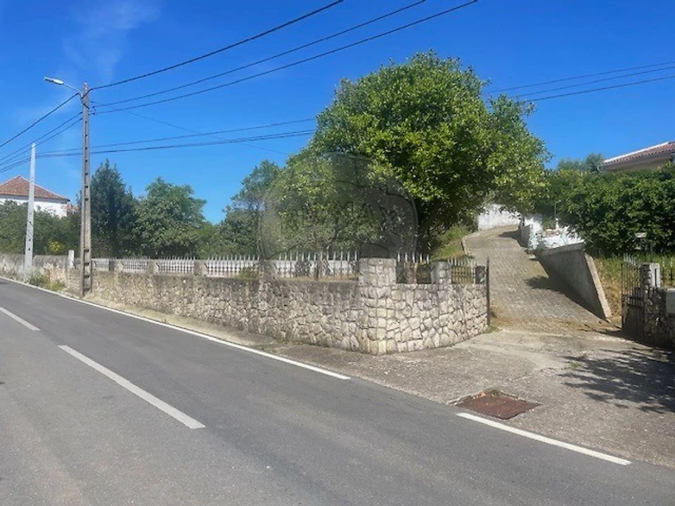 Moradia T4 para Venda em São Vicente do Paul e Vale de Figueira Foto 16