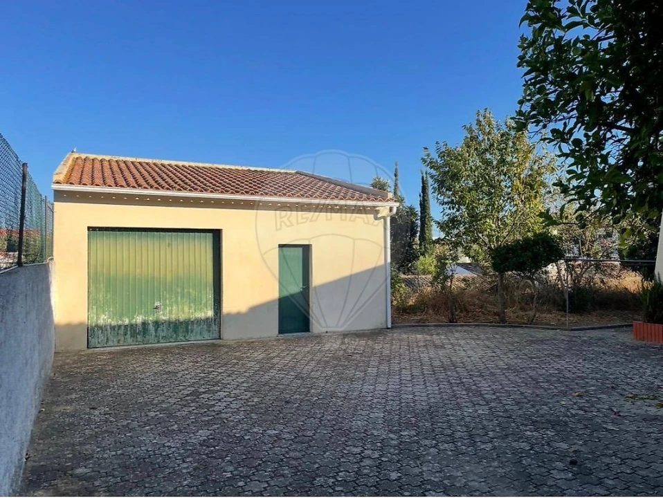 Moradia T4 para Venda em São Vicente do Paul e Vale de Figueira Foto 23