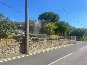 Moradia T4 para Venda em São Vicente do Paul e Vale de Figueira
