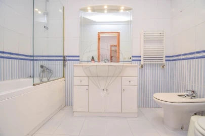 Apartamento T1 para Arrendamento em Algés, Linda-A-Velha e Cruz Quebrada-Dafundo