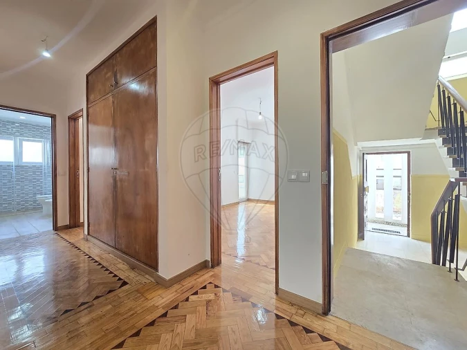 Moradia T3 para Arrendamento em Carcavelos e Parede Foto 8