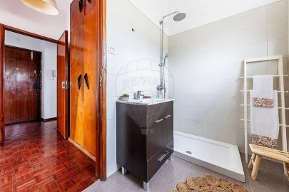 Apartamento T2 para Venda em Costa da Caparica