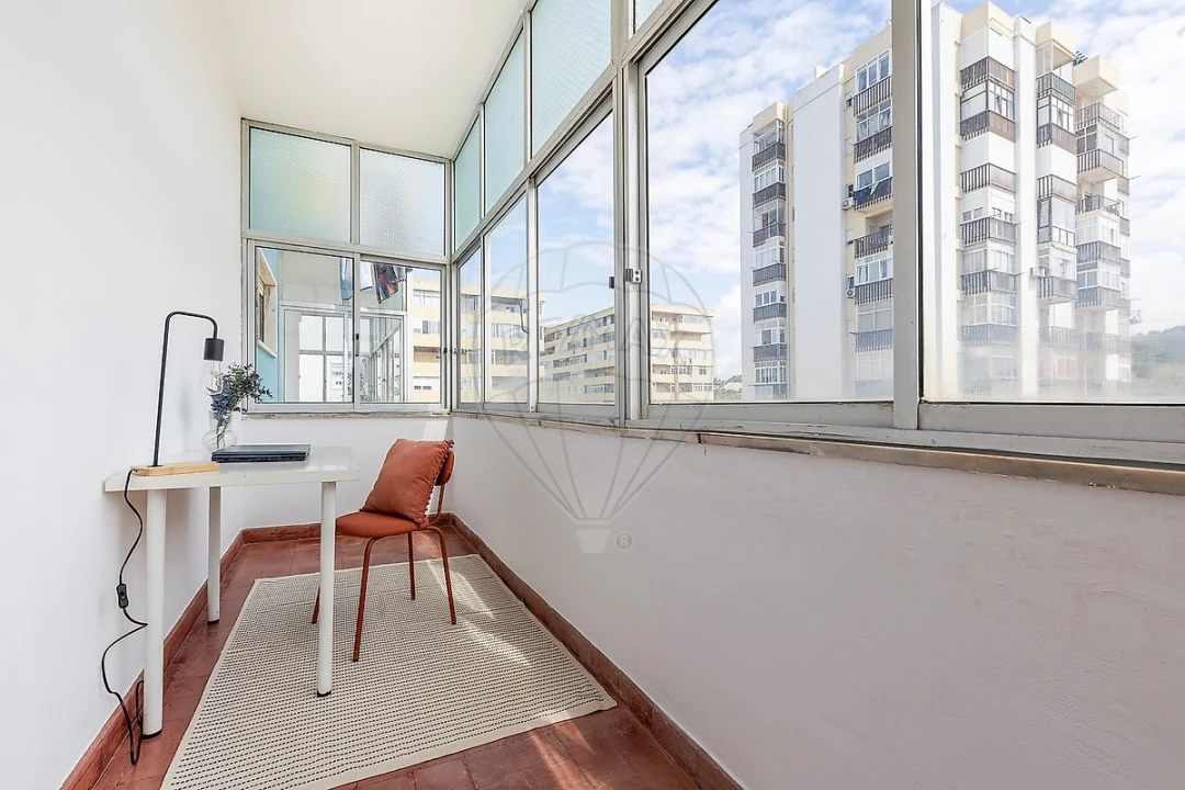 Apartamento T2 para Venda em Costa da Caparica Foto 33