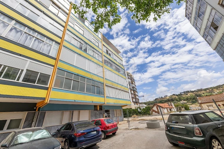 Apartamento T2 para Venda em Costa da Caparica Foto 46