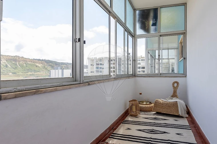 Apartamento T2 para Venda em Costa da Caparica Foto 38