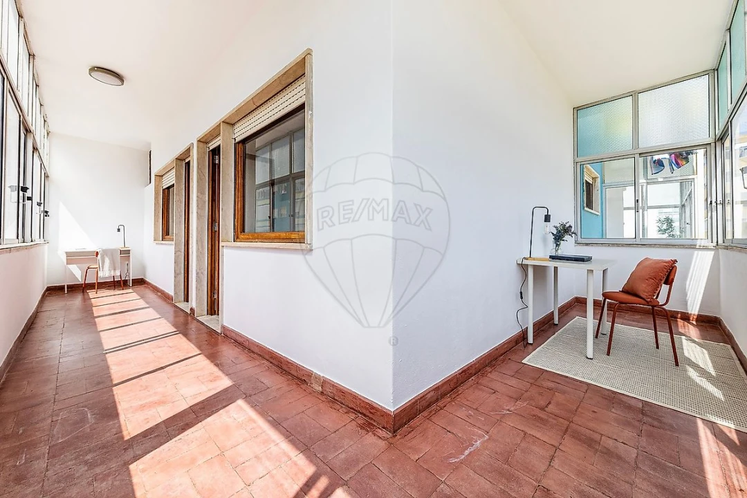 Apartamento T2 para Venda em Costa da Caparica Foto 22
