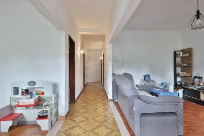 Moradia T5 para Venda em Porto Salvo