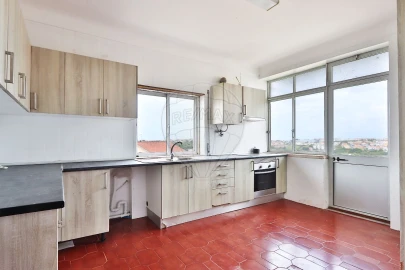 Moradia T5 para Venda em Porto Salvo
