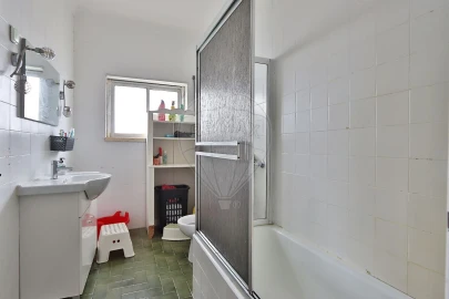 Moradia T5 para Venda em Porto Salvo