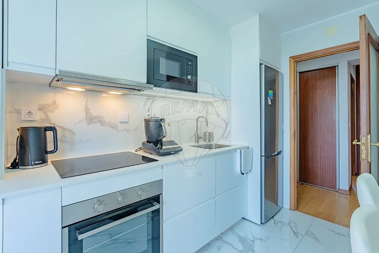 Apartamento T3 para Venda em Santa Marinha e São Pedro da Afurada Foto 24