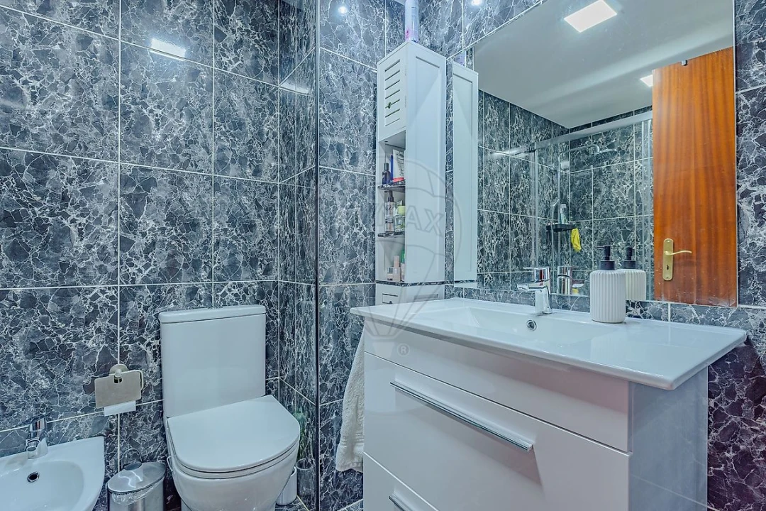 Apartamento T3 para Venda em Santa Marinha e São Pedro da Afurada Foto 17