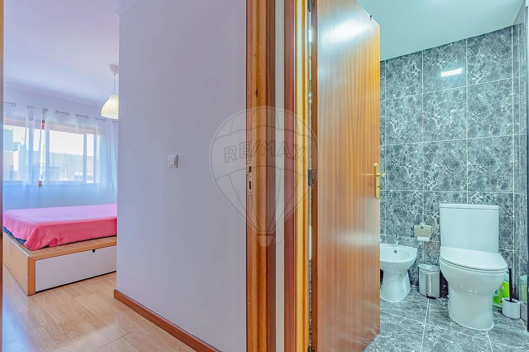 Apartamento T3 para Venda em Santa Marinha e São Pedro da Afurada Foto 16