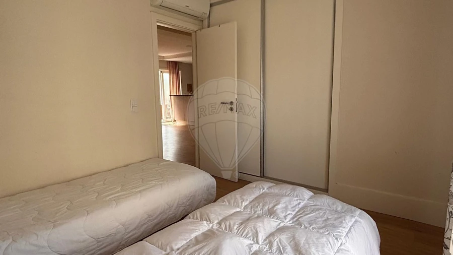 Apartamento T3 para Arrendamento em Mafamude e Vilar do Paraíso Foto 11