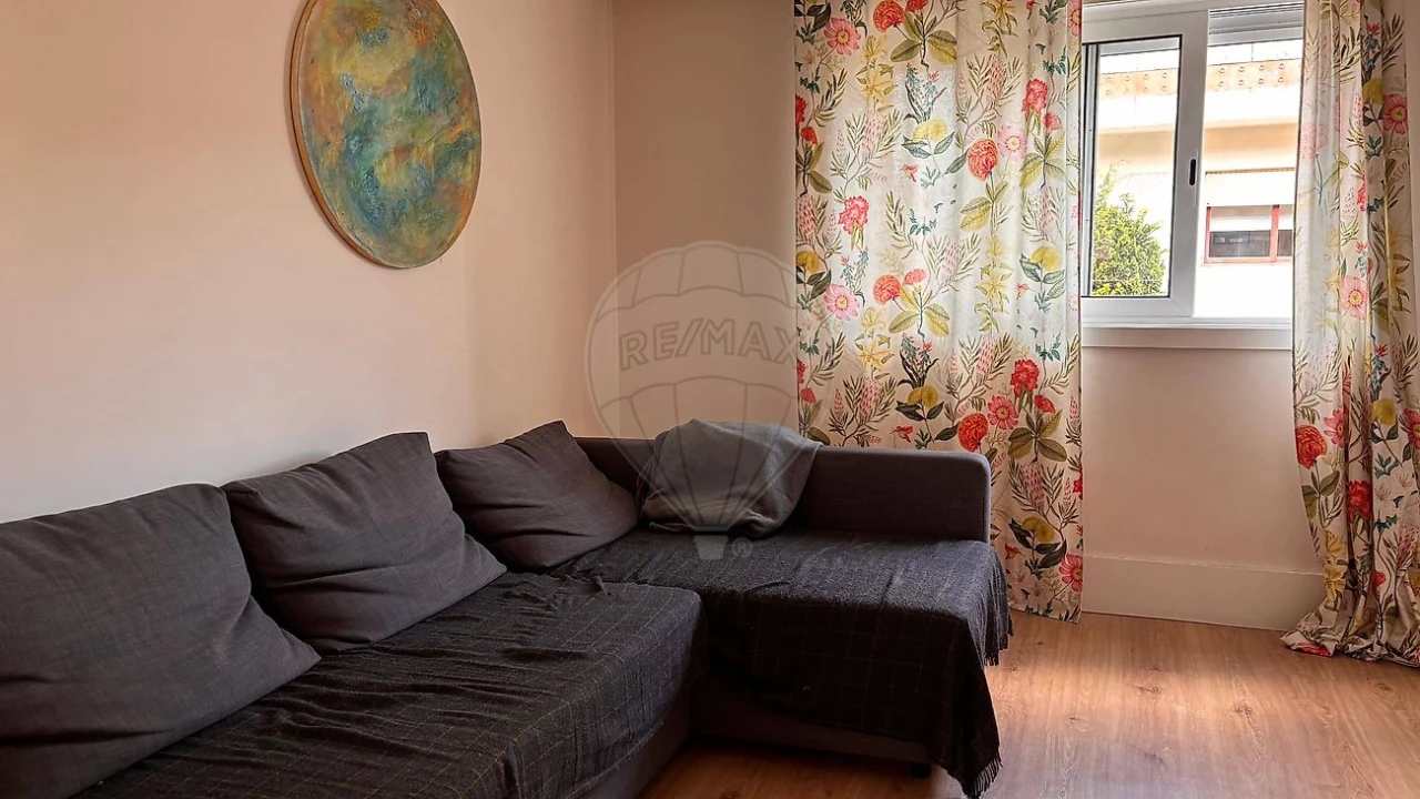 Apartamento T3 para Arrendamento em Mafamude e Vilar do Paraíso Foto 9