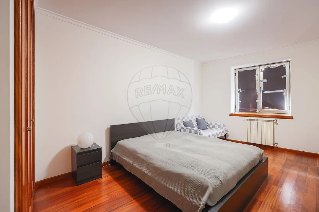 Apartamento T2 para Venda em Glória e Vera Cruz Foto 11