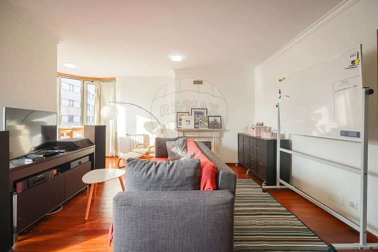 Apartamento T2 para Venda em Glória e Vera Cruz Foto 3