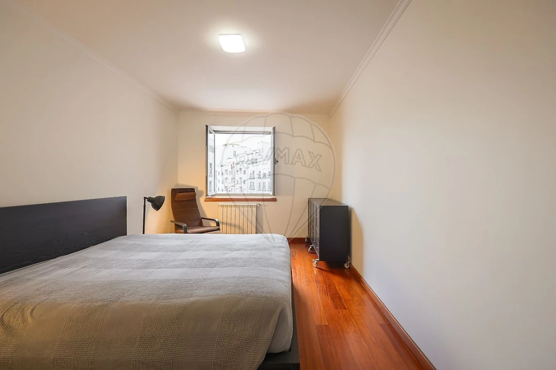 Apartamento T2 para Venda em Glória e Vera Cruz Foto 12