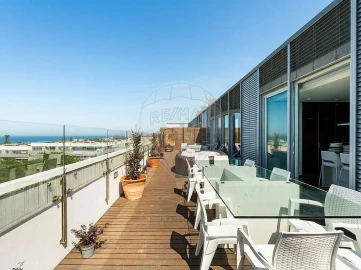 Apartamento T4 para Venda em Arcozelo