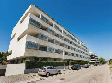 Apartamento T4 para Venda em Arcozelo